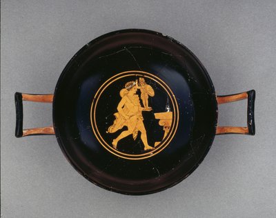 Attic red-figure stemless cup, depicting Diomedes stealing the magic Palladium, a statue of Pallas Athena, from Apulia, late 5th century BC by Diomed painter